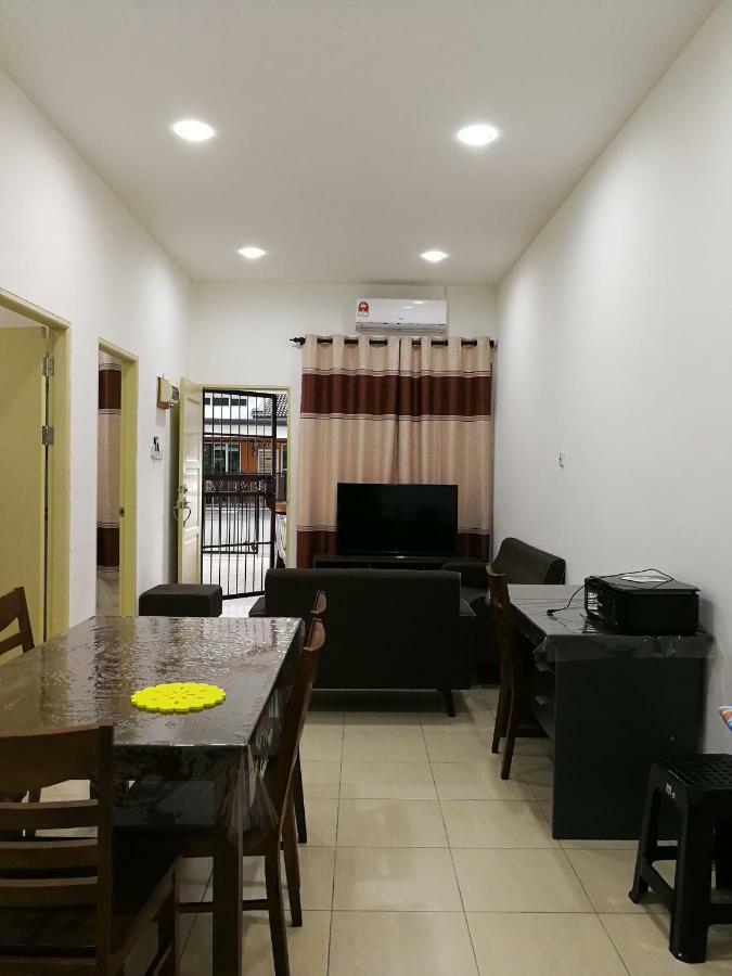 Address No 915, Lorong Uni Central 13, Taman Uni Central, Kuching Samarahan Expressway Kültér fotó